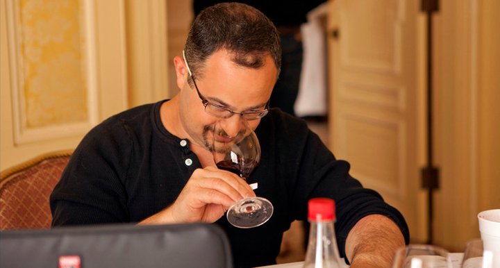 Jon Bonne, wine editor of the San Francisco Chronicle, judged the sparklng wines and sent Champagne Mumm into the championship round, where it was selected Wine of the Year.